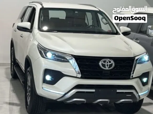 2025 Toyota 4 Runner SR5