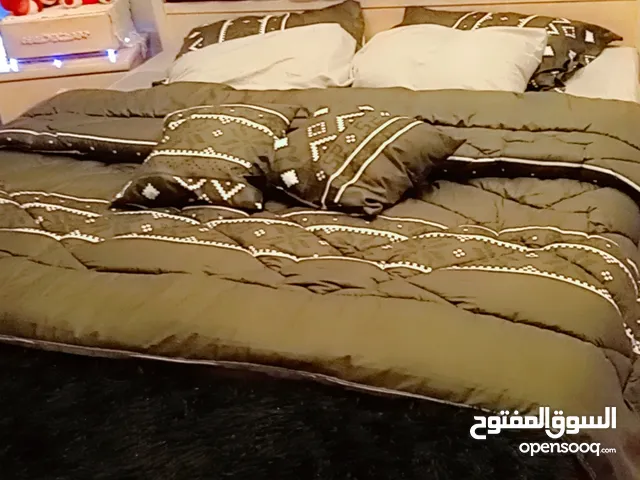 غرفه نوم للبيع
