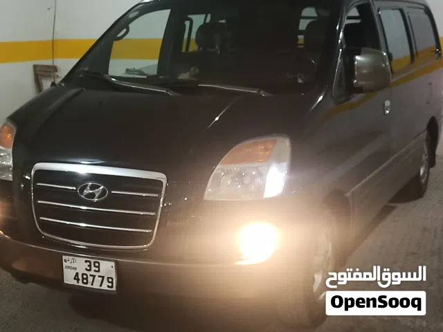 2004 هيونداي H1 Standard