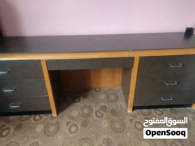 طاوله فندقيه ثقيله للبيع