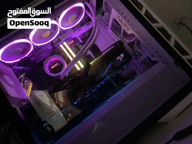 High end pc 4090 used like newتجميعه كومبيوتر للبيع