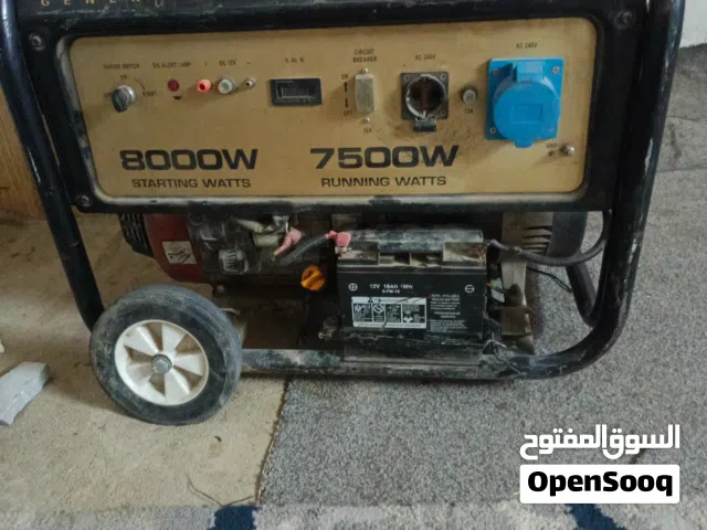 مولد كهرباء بحاله ممتازه