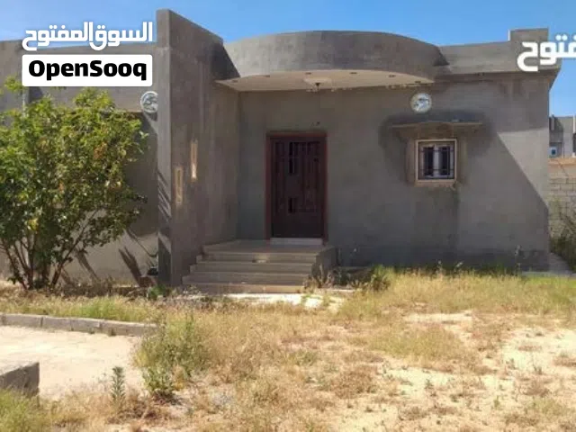 300 m2 3 Bedrooms Townhouse for Sale in Tripoli Tajura