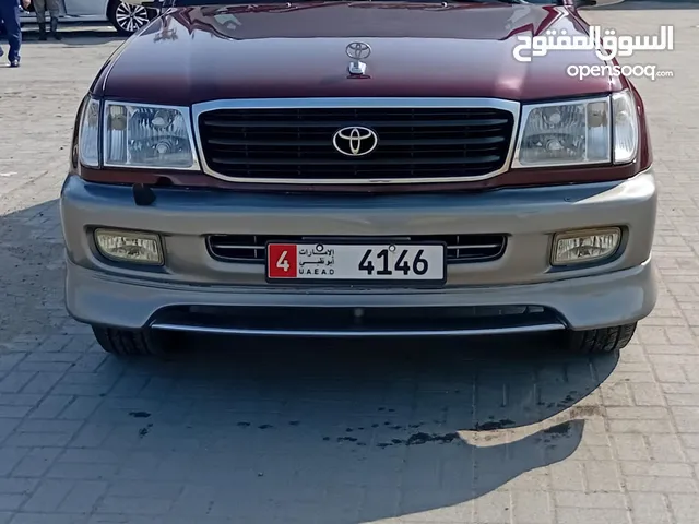 لاند كروزر 2002 vxr-فتحة سقف -8 سلندر -ثلاجة - الرقم سعر منفصل -