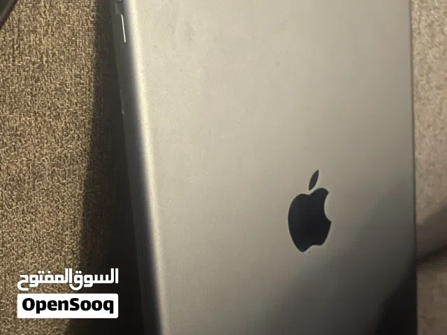 Apple iPad 7 32 GB in Dhofar