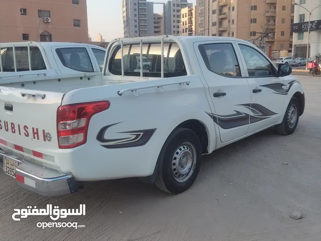 Mitsubishi L200 2016