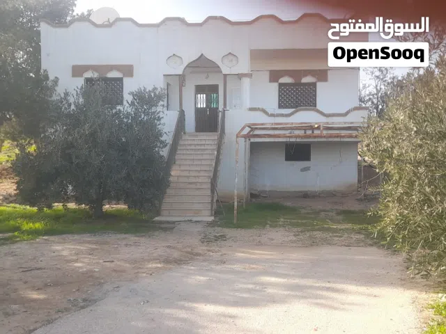 140 m2 4 Bedrooms Townhouse for Sale in Madaba Thiban