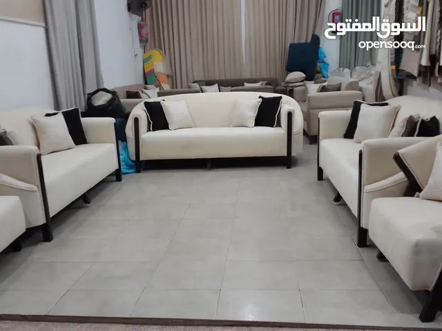 اطقم كنب جاهز وتفصيل حسب الطقم يتكون من خمس قطع 11 شخص