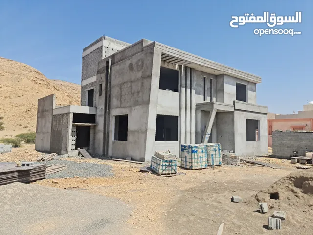 590 m2 More than 6 bedrooms Villa for Sale in Muscat Al Jafnayn