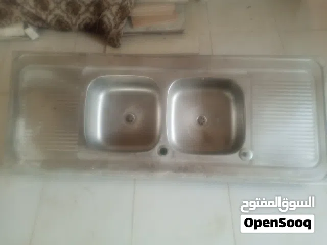 مجلى مطبخ ستانلس ستيل مستعمل استعمال بسيط ونظيف للبيع