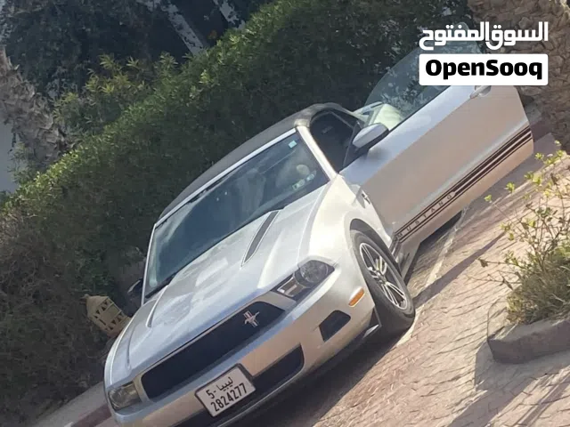 فورد موستنج 2012 كابريو ( مكشوفة )