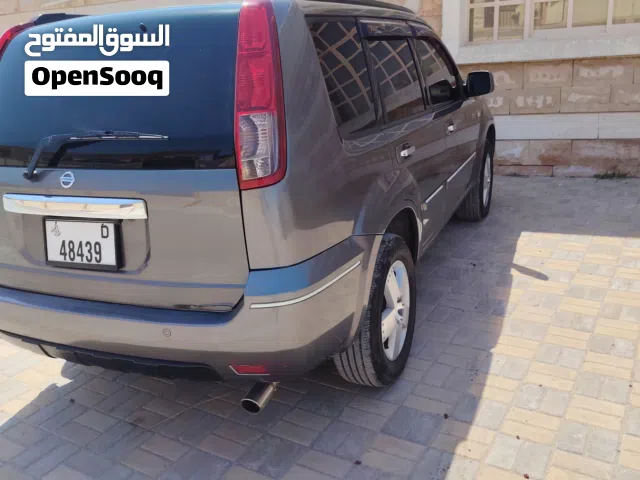 2005 نيسان X-تريل XE