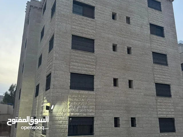 220 m2 3 Bedrooms Apartments for Sale in Ramallah and Al-Bireh Al Baloue