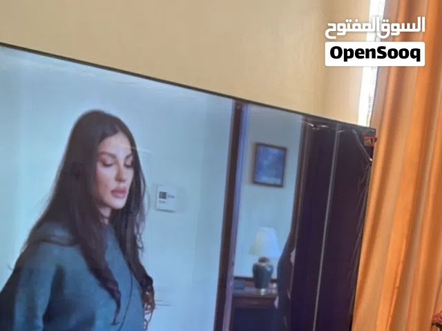 للبيع شاشة TCL  بضمان
