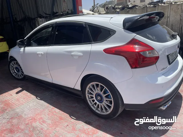 فورد فوكس جميع الإضافات