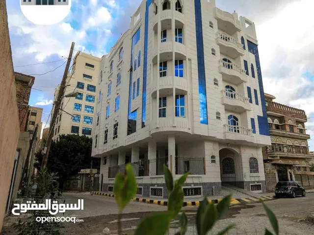 175 m2 5 Bedrooms Apartments for Sale in Sana'a Haddah