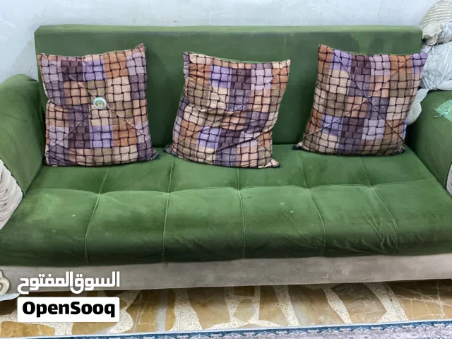 قنفات للبيع قطعتين وحدة كبيرة والأخرى وسط