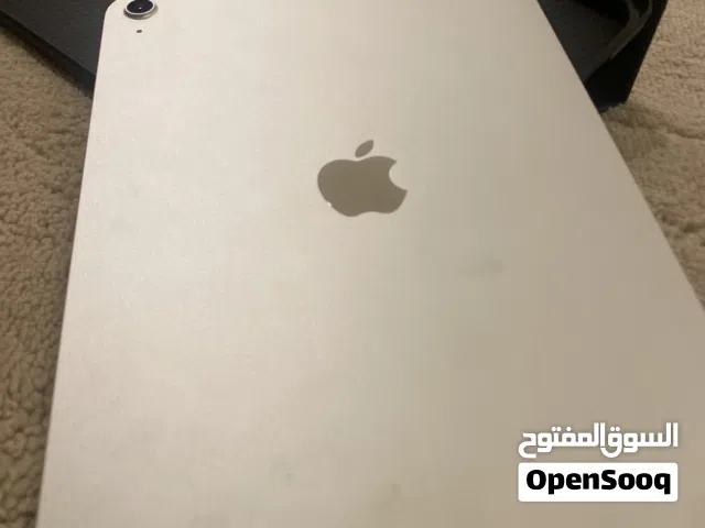 Apple iPad Air 11 128 GB in Al Madinah