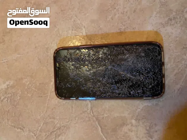 Apple iPhone 11 64 GB in Tripoli