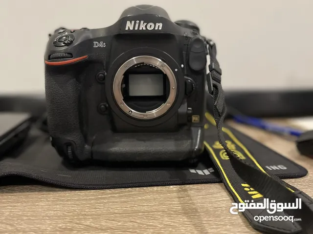 Nikon d4s + lens 24-120