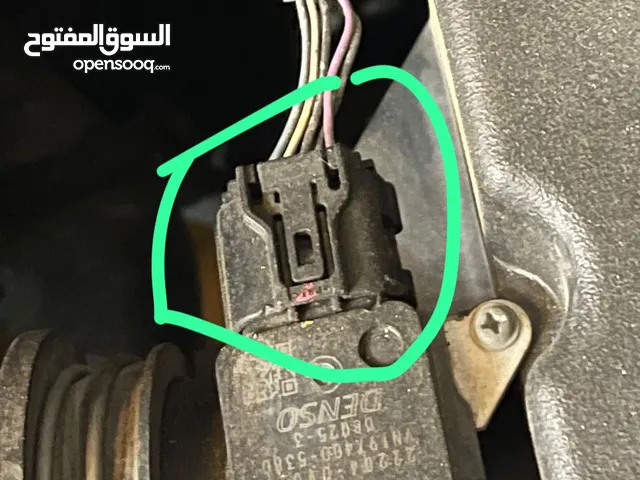 مطلوب فيش لحساس الهواء لسياره تويوتا كرولا 2014