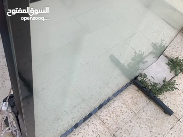 مرسم شَف تفصيل بحالة ممتازة 100*80 cm لطلّاب العمارة والتصميم - اضاءة 4 نيون