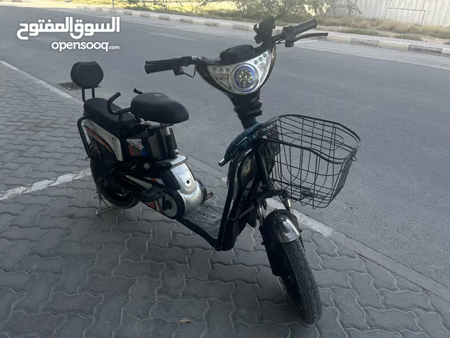 سكوتر لايوجد فيه اي مشكله بحاله ممتاز قابل للتفاوض Negotiable Scooter no problem