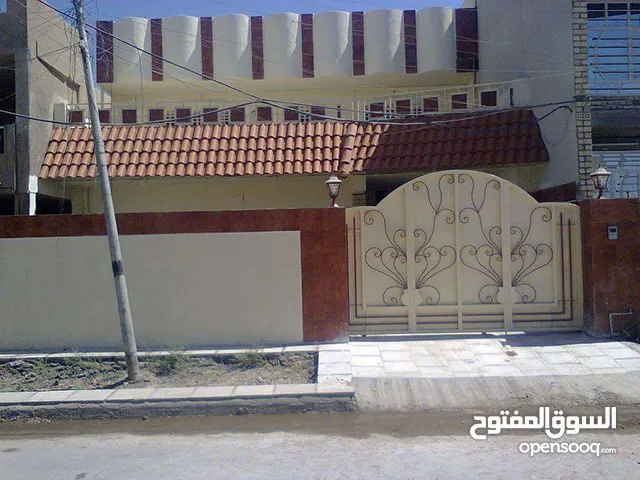 200 m2 More than 6 bedrooms Townhouse for Sale in Baghdad Al-Ataba