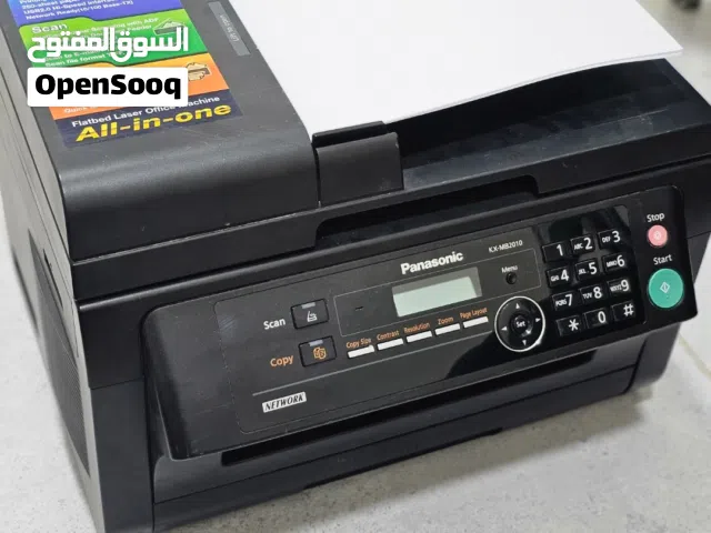 طابعه عادي نصيغه جدا خاليه من العطال تطبع وجه وكفه اي فور و لي ثري