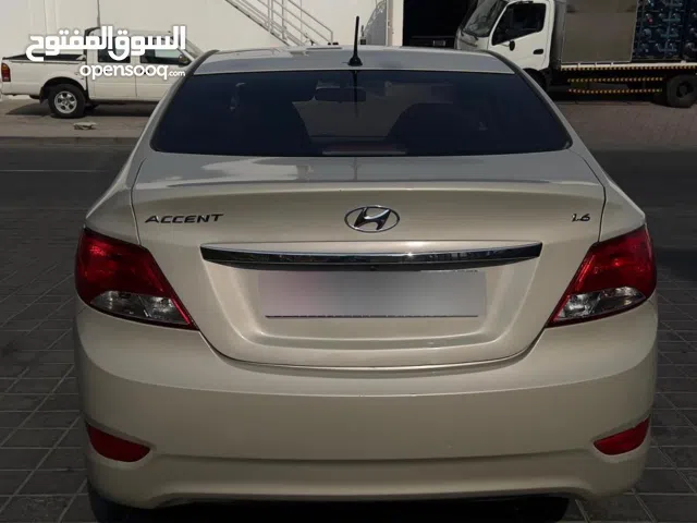 اكنست موديل 2017