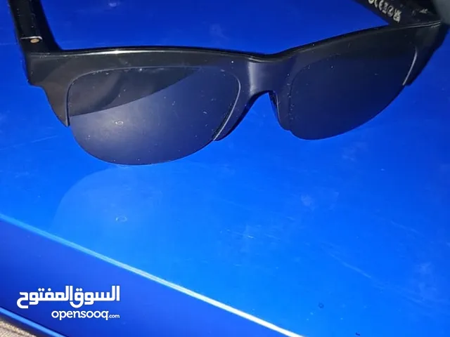 نظارات شمسية ذكية صوت واضح قوي HD ، ضد الماء ، مريحة جدآ ، بطارية موفرة تدوم طويلا وشحن سريع ،تقنية