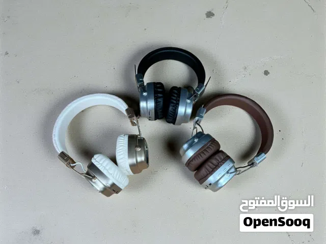 سماعة رأس بلوتوث بإضاءة