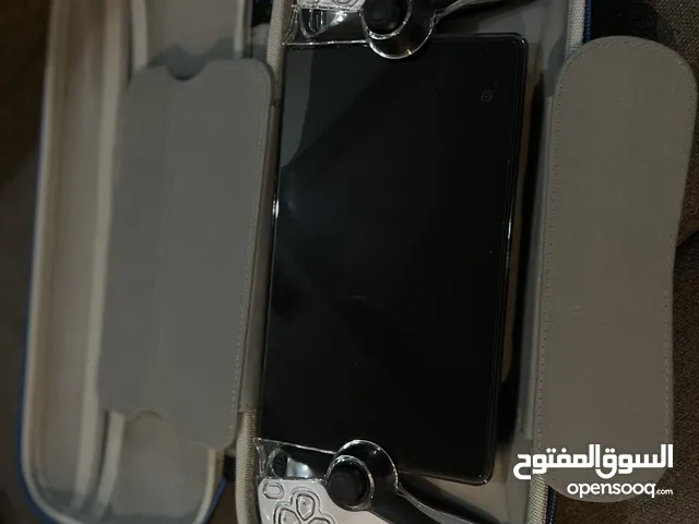 بورتال سوني جديد استعماله مره وحده مع كامل اغراضه (حقيبه-شحن-حمايه شاشه-حمايه بورتال كامله) 65