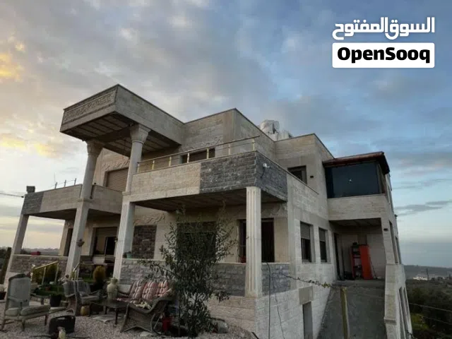 ڤيلتين  متلاصقتين للبيع اربد - السيلة