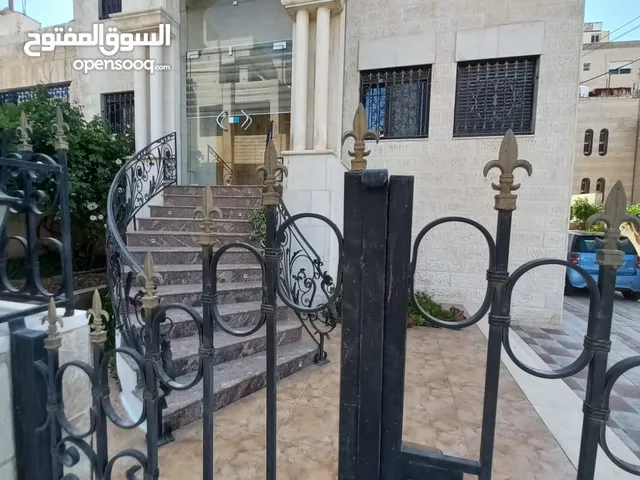 220 m2 3 Bedrooms Apartments for Rent in Amman Dabouq