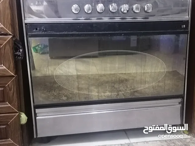 غاز يونيفرسال ستانلس ستيل / وكالة