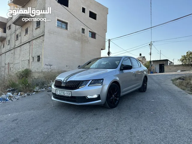 سكودا اوكتافيا 2019 رخصة فل اضافات