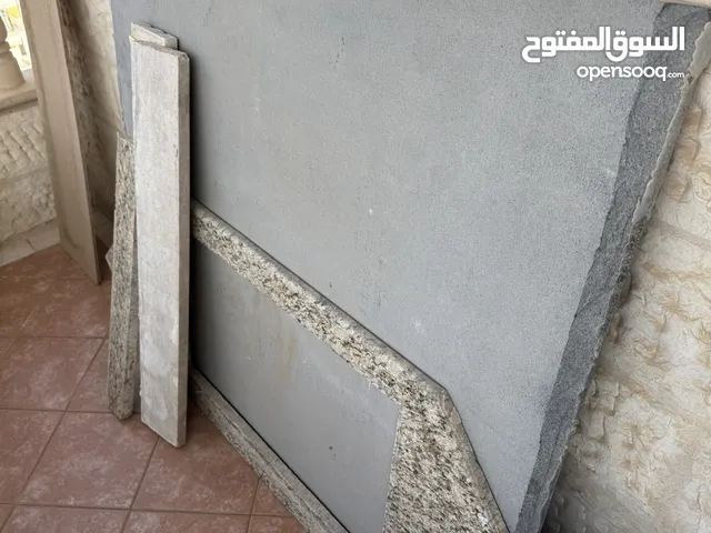 رخامة للبيع مجلية بسعر رمزي