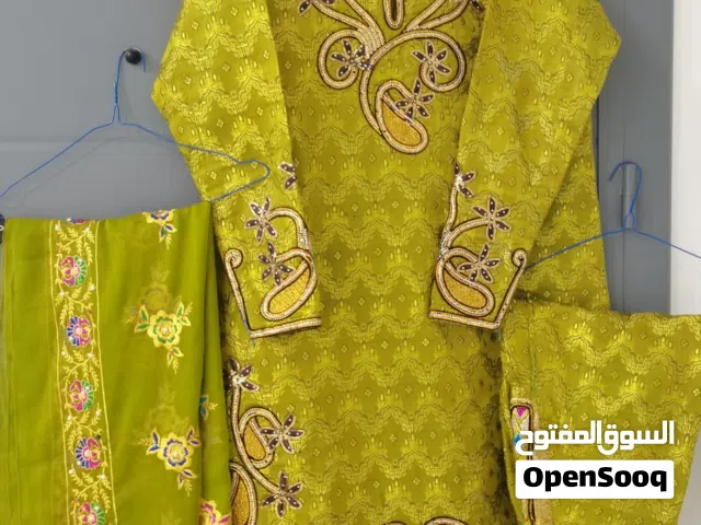 ملابس تقليدية عمانيه للنساء