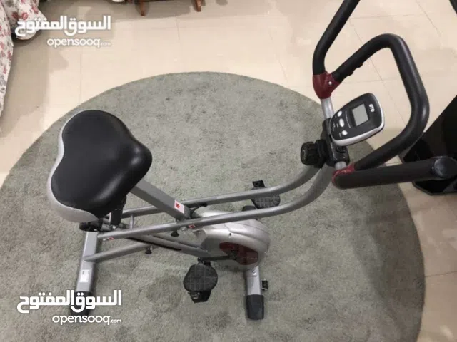 دراجه رياضيه ثابته حالة ممتازه - التواصل رسائل فقط