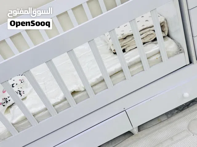 سرير أطفال