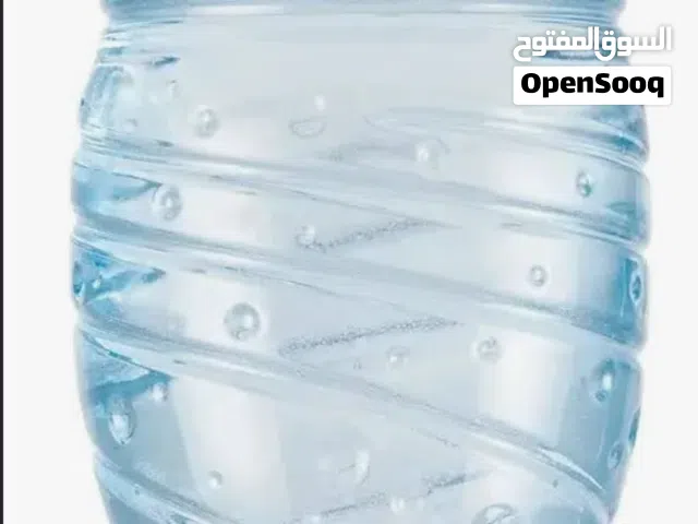 قارورة مياه 10 حبات البيع لعدم الحاجة  السعر نص دينار للوحدة