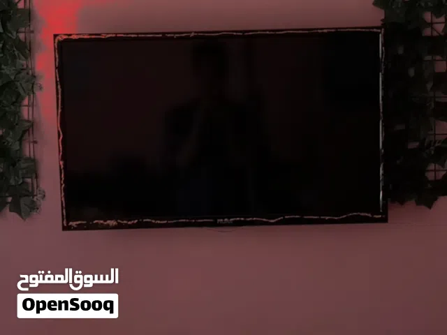 تلفزيون Haier  موديل led LCD  حجم التلفزيون 32 انش    حجم 32