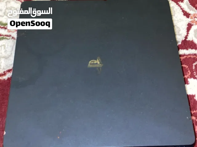للبيع بلاستيشن 4 سلم