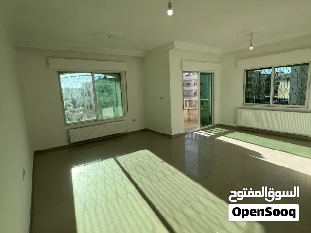 شقة للإيجار السنوي – خلدا / بالقرب المدارس العمرية