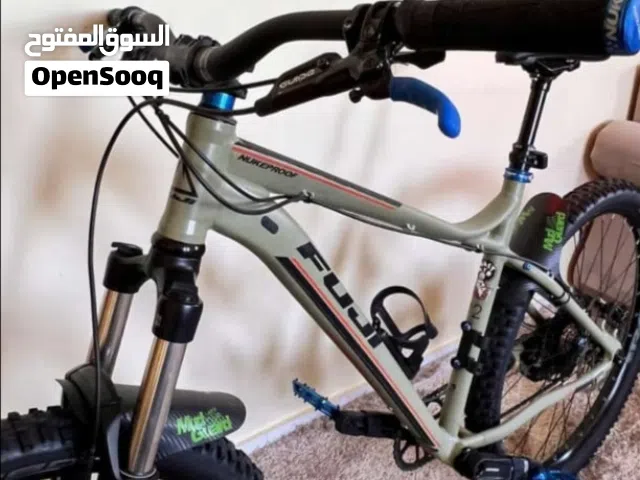 دراجة هوائية احترافية ماركة عالمية Fuji Nevada one جنط27.5 الفريم لارج المعدن المنيوم قوي و خفيف وزن