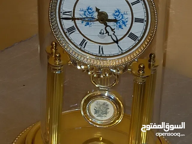 ساعه يابانيه قديمه للبيع شغاله العمر 50 سنه