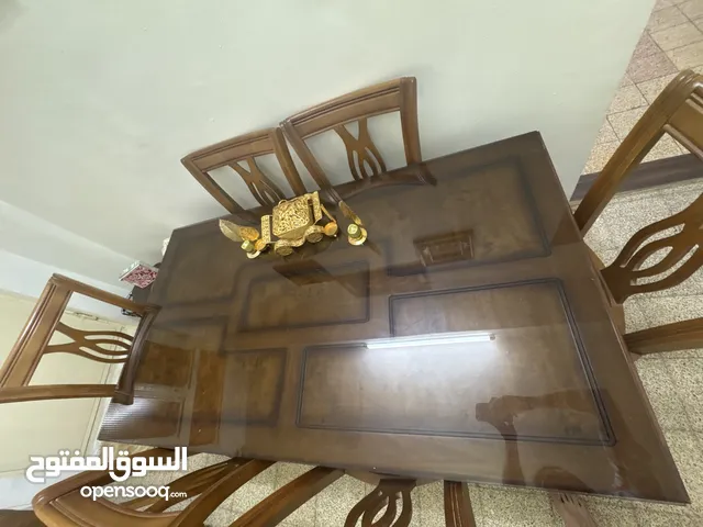 طاولة سفرة بحال الوكالة