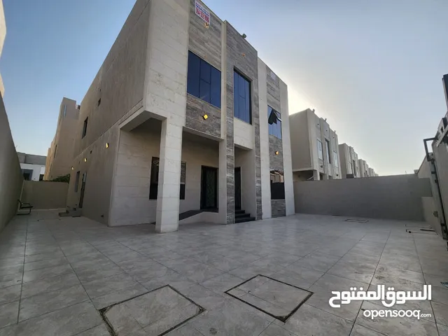فيلا للايجار السنوي بعجمان