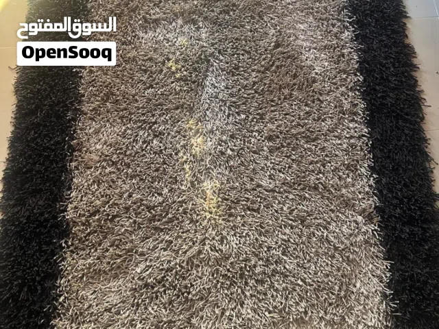 سجاد للبيع (القطعتين 15 دينار مع بعض )